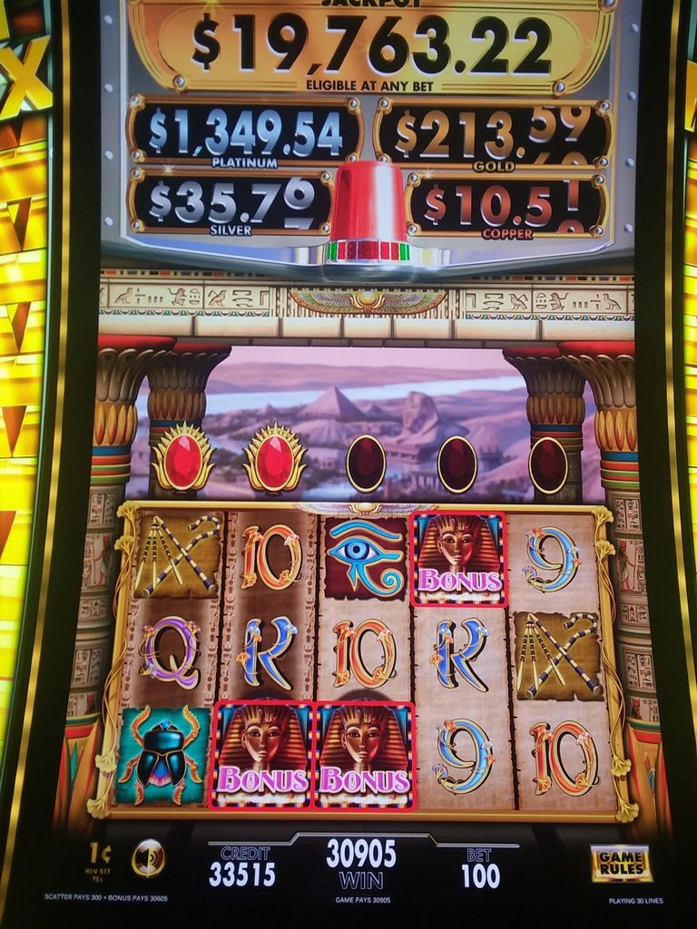 Jogue o Caça-Níquel Online Cleopatra Gold da IGT